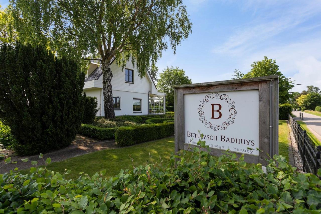 Bed and Breakfast Betuwsch Badhuys Лінден Екстер'єр фото